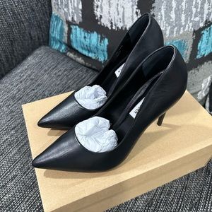 Steve Madden Evelyn Black Leather Heels | Size 6.5